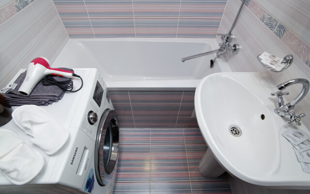 Апартаменты двухкомнатные Stepanenkov Есенина 4