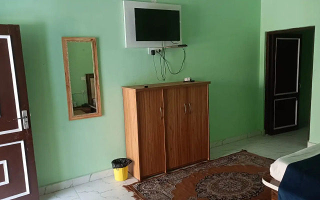 Отель River View