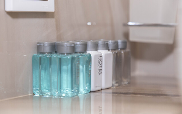 Gold Wings Apartments