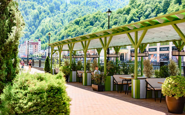 Freestyle Rosa Khutor Hotel