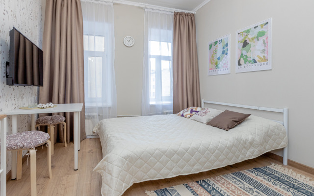 Квартира Уютная Студия Globus Apart на Блохина