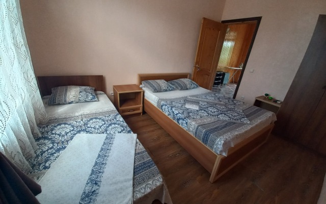 Aida  Guest house