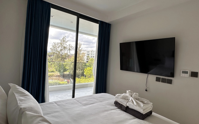 Апартаменты 2 Спальни Первая Линия Пляжа Лаян от Capital Pro