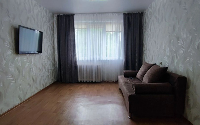Квартира на улице Комарова 19