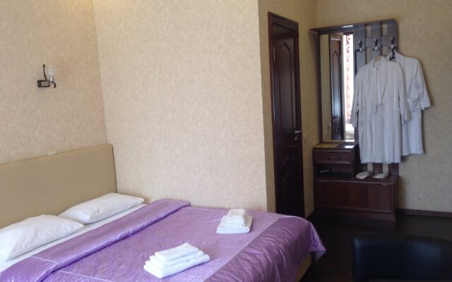 Отель на Верхних Полях