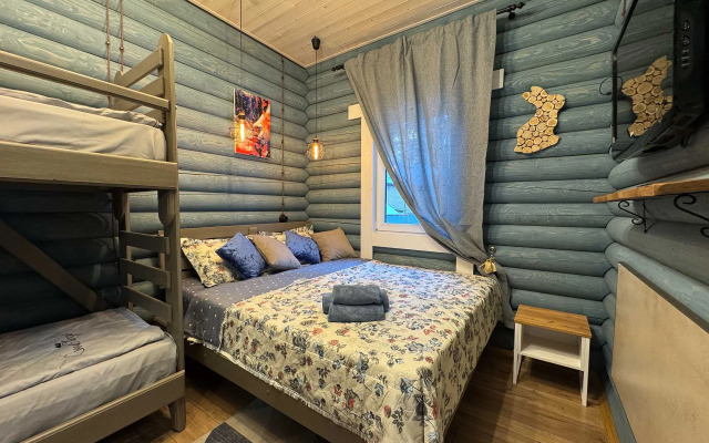 Частный дом У друзей сруб