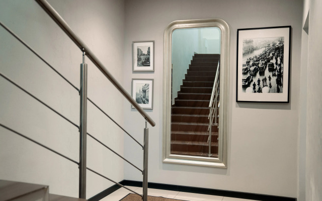 Seven Hills Brestskaya Hotel