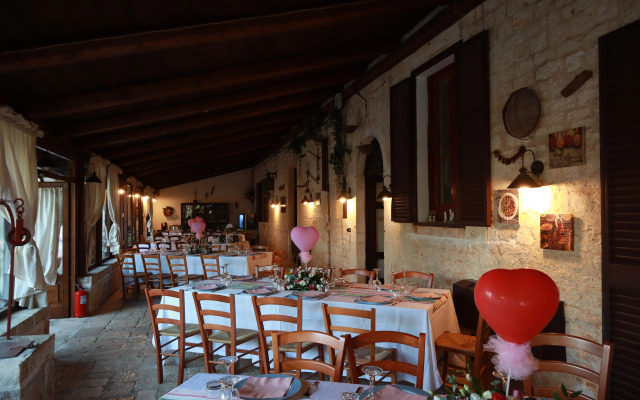 Agriturismo Masseria Alberotanza B&B and Restaurant BeBreakfast