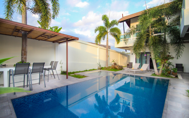 Resona Pool Villa