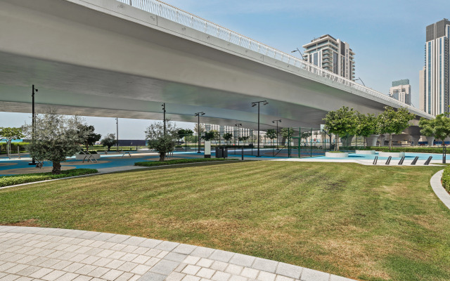Aqua Serenity Poolside with Community Views Apartments