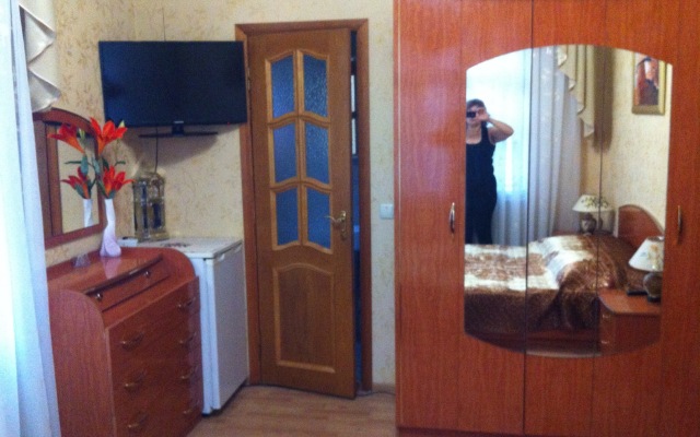 Nadezhda Guest House