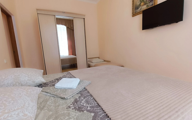Bugaz Apartments