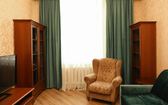 Апартаменты на Большой Московской 38