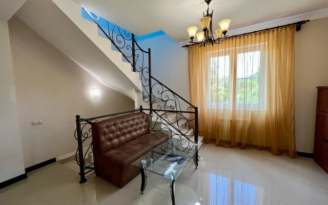 Solnechnaya Dolina Kottedzhi Gosti-24 Guest House