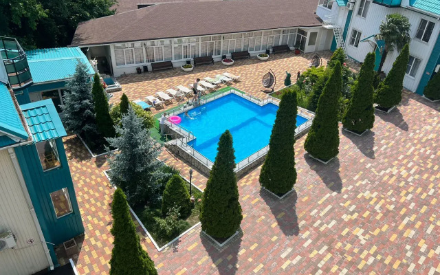 Dzhennet Guest House