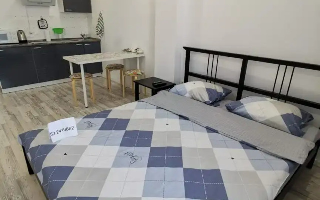 Апартаменты на Бульваре 30-летия Победы 42