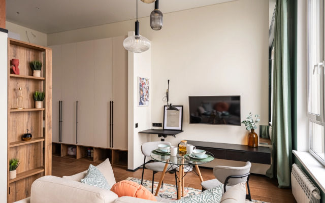 Lesenk v oblaka 41 etazh Flat