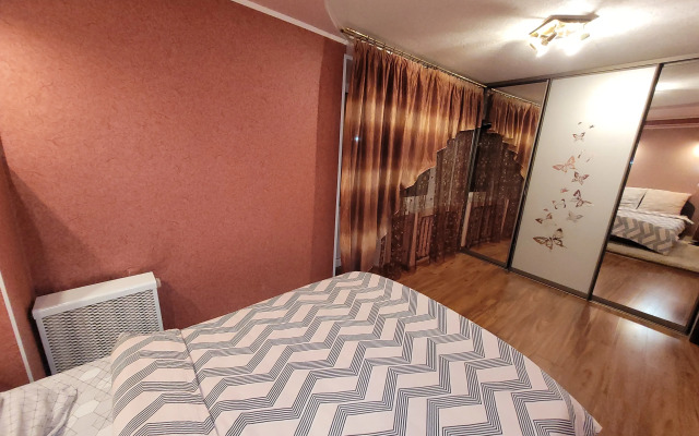 Квартира на Луначарского 122