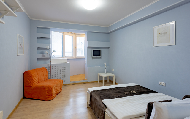 Inndays Apartment on Izumskaya