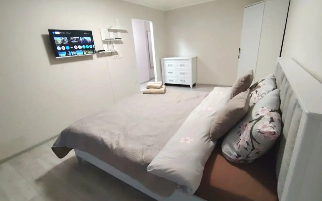 Квартира Уютная для Двоих Гостей