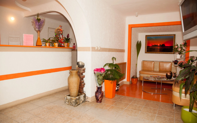 Отель Зори Ваха