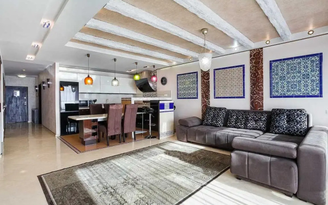 Surname Deluxe Apartments 23