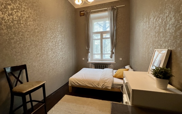 Меблированные Комнаты в Доме Булгакова (2)