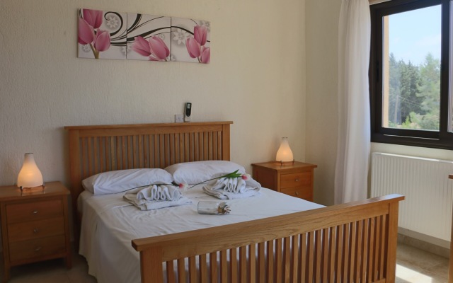 Camelot Villa