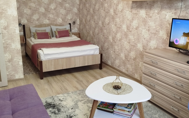 Orkhideya Flat