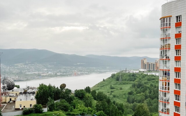 Квартира на Борисова 42