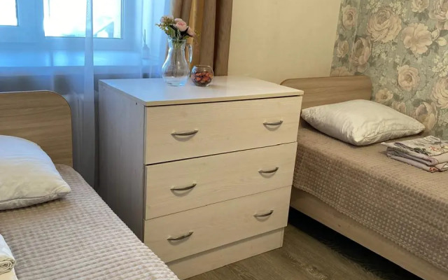 Chetyrekhmestnaya v tsentre Flat