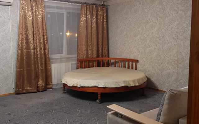 Druzhby 87 Apartments