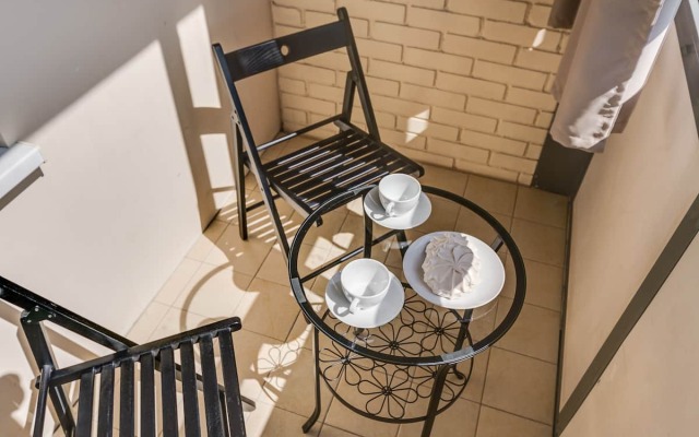 Апартаменты на Оптиков 45