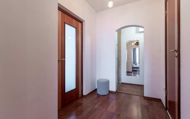 Na Pr Prosveshcheniya Flat