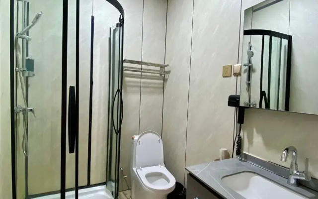 Отель Holiday Hotel
