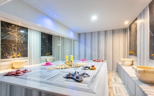 Aslan City Hotel