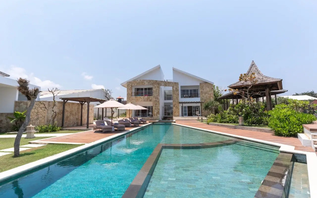 Nalas Villa
