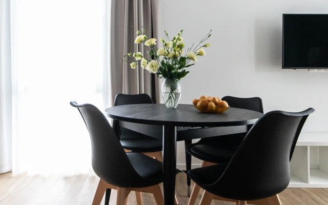 Apartment on the Heights 2