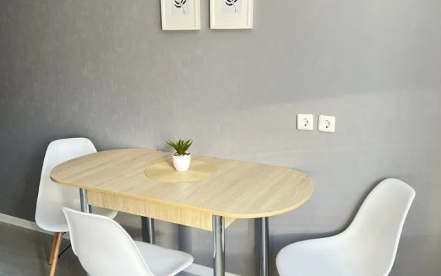 Na ul. Yeleny Kolesovoy, 26B Flat