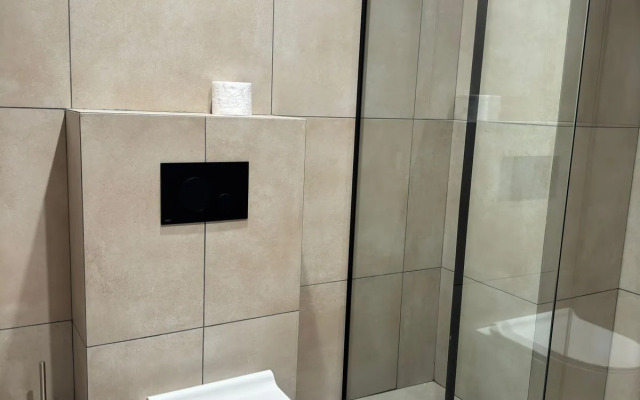 Апартаменты Студия с новым ремонтом в Центре Города