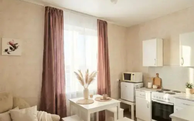 Квартира Комсомольская 105