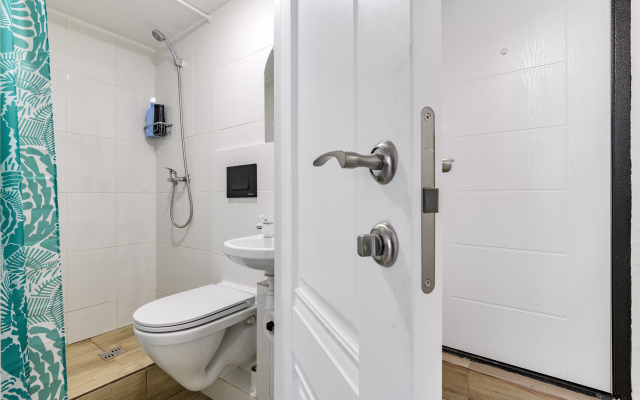 Apartment  Dvuhurovnevaya Studiya U Troitskogo Sobora