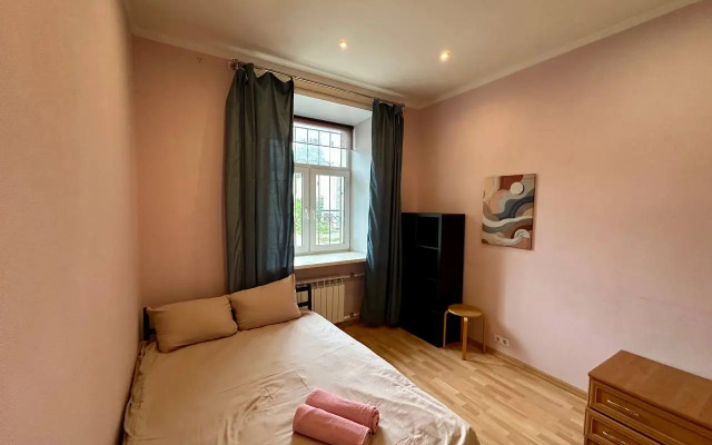 Квартира Большая в Центре Города с Парковочным Местом