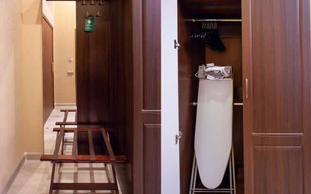 Neo Classic hotel