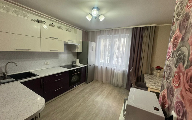 Na Pervomayskoy 71/1 Flat