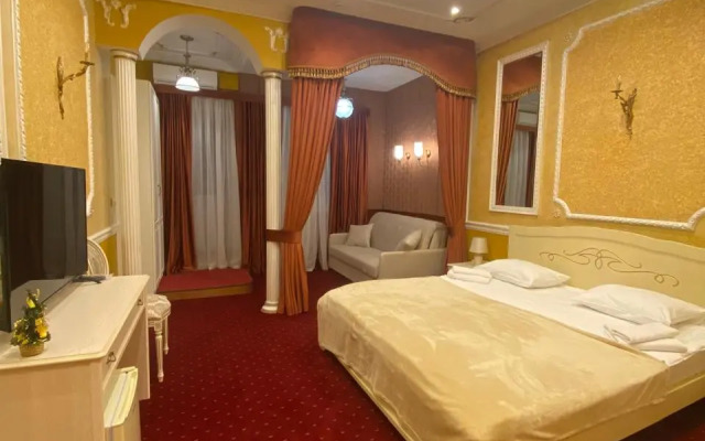 Na Kaminskogo Hotel
