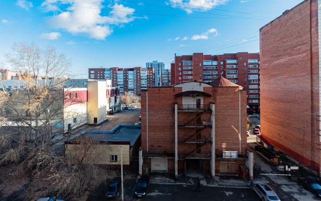 Апартаменты Петровский на Набережной Озера 22