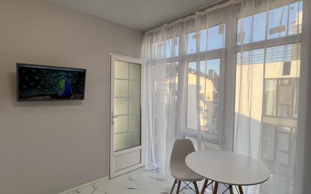 Daymond v Sochi Apartments 1