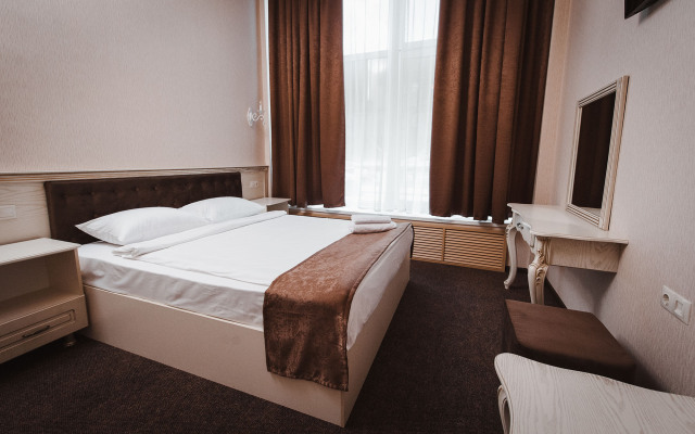 Kurazh Hotel