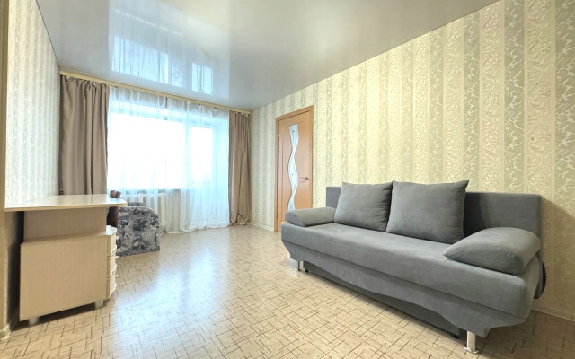 Квартира двухкомнатная в центре на Дзержинского рядом с РИАцентром